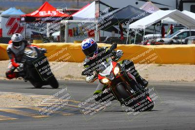 media/Apr-09-2022-SoCal Trackdays (Sat) [[c9e19a26ab]]/Turn 2 (1140am)/